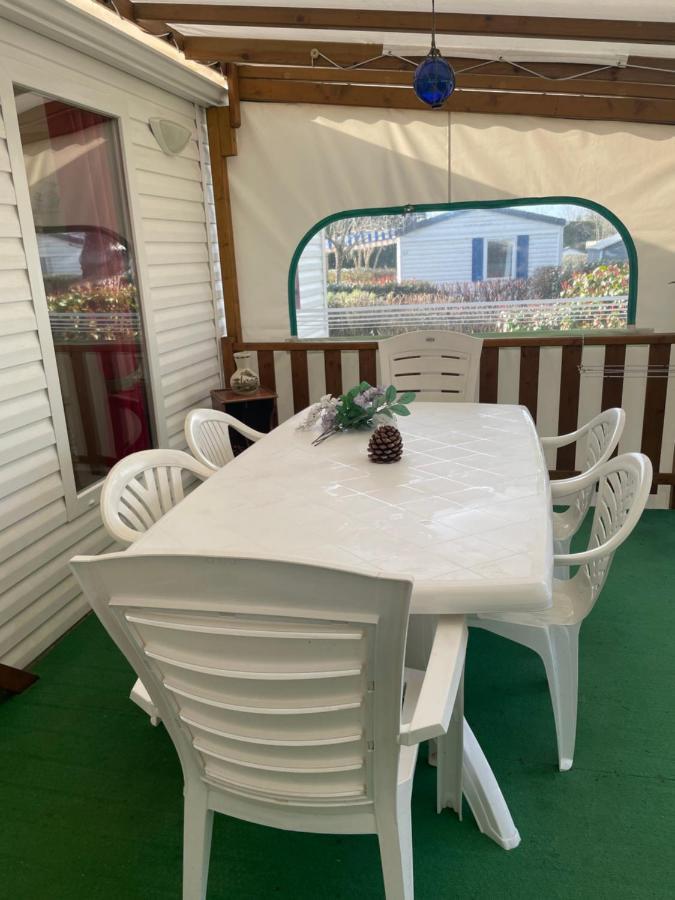 Mobil Home Parfait Etat Sur Camping Arvert Extérieur photo